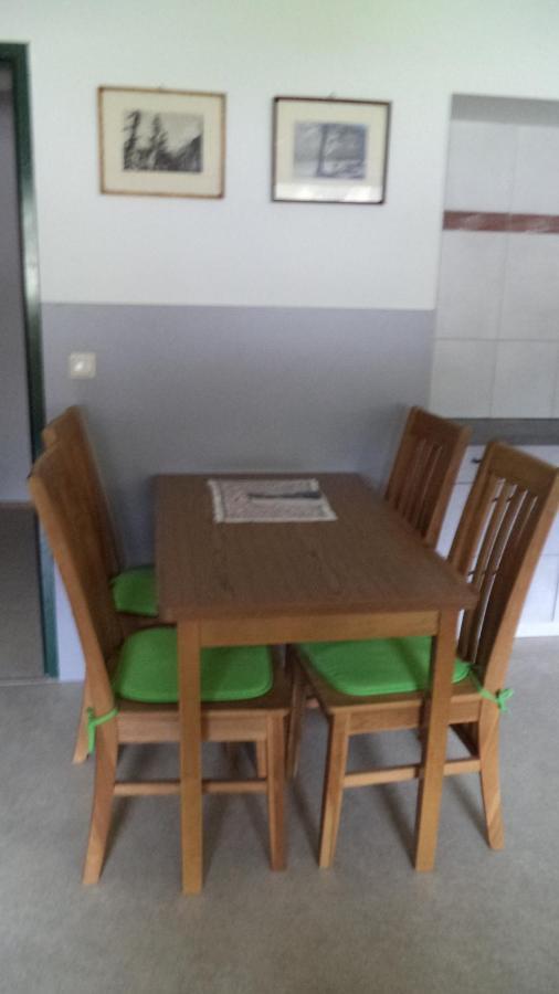 Ferienwohnung Kunterbunt Gosau Exteriör bild